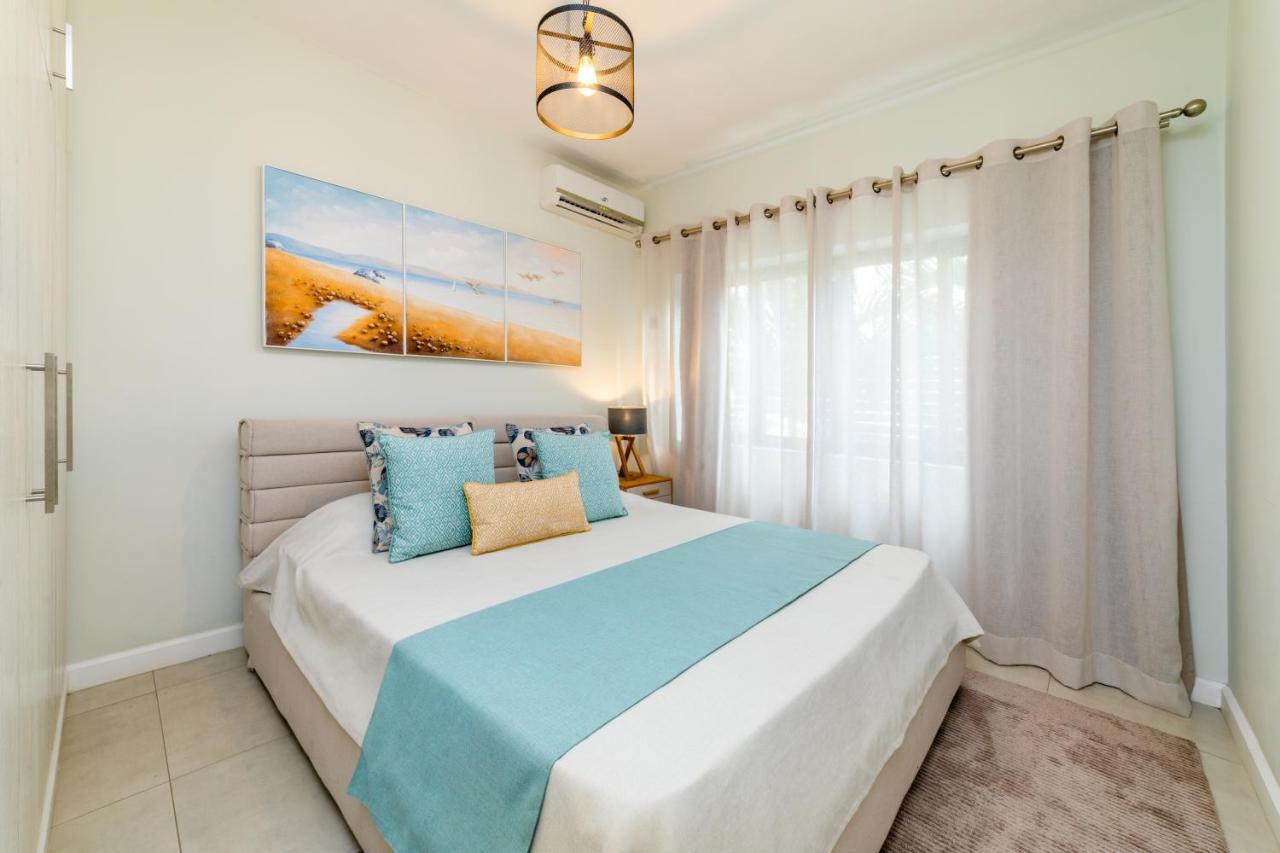 Beachcove Apt No 1 Pereybere Beach Eksteriør bilde